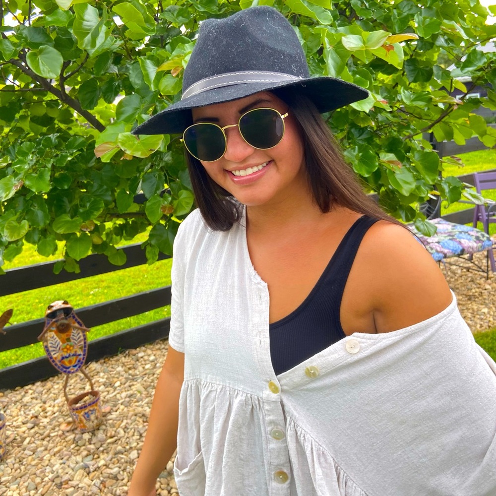 Meet your Posher, Brennah